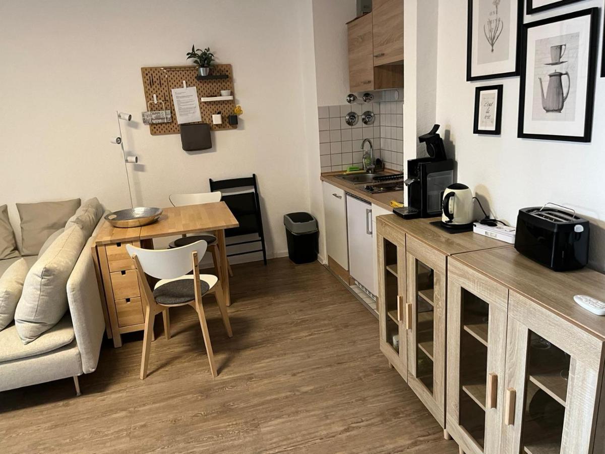 1 Zimmer Wohnung Mit Der Terrasse In Der Innenstadt 威斯巴登 外观 照片
