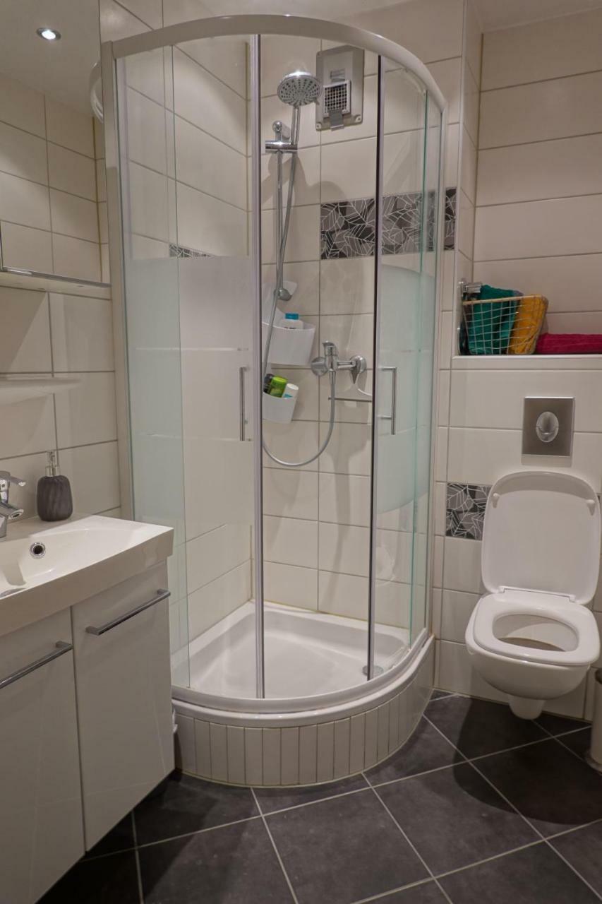 1 Zimmer Wohnung Mit Der Terrasse In Der Innenstadt 威斯巴登 外观 照片